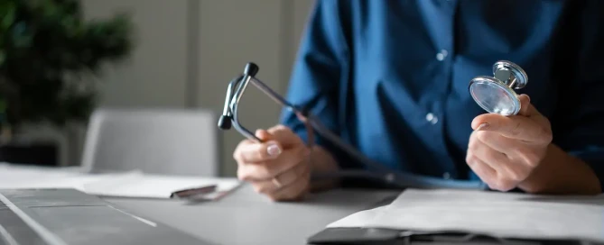 reclamar una negligencia médica