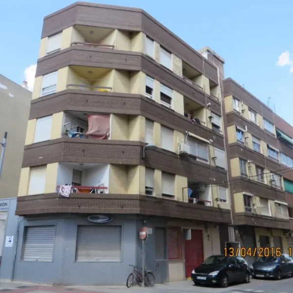 Piso en Venta calle Valencia – La Ermita en Torrent, València